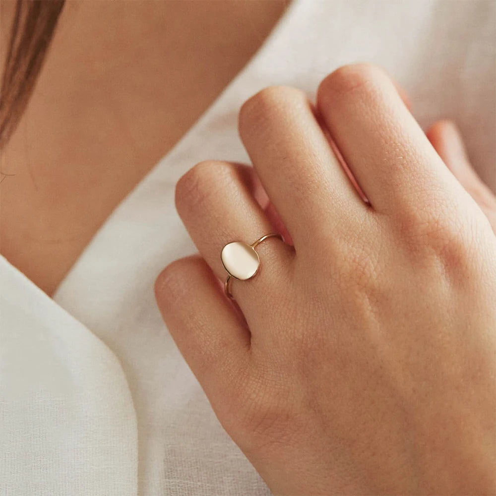 Minimalist Blank Oval Ring