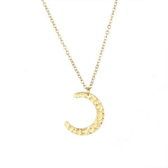 Minimalist Moon Shape Pendant Necklace