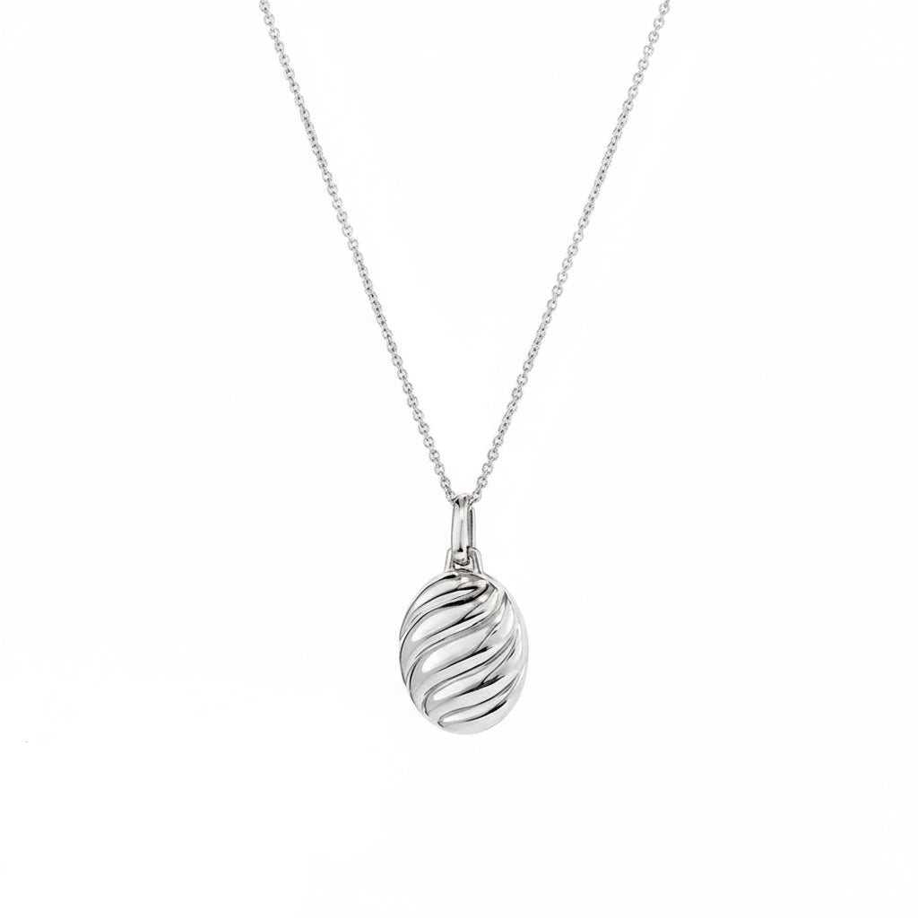 Embossed Oval Pendant Necklace