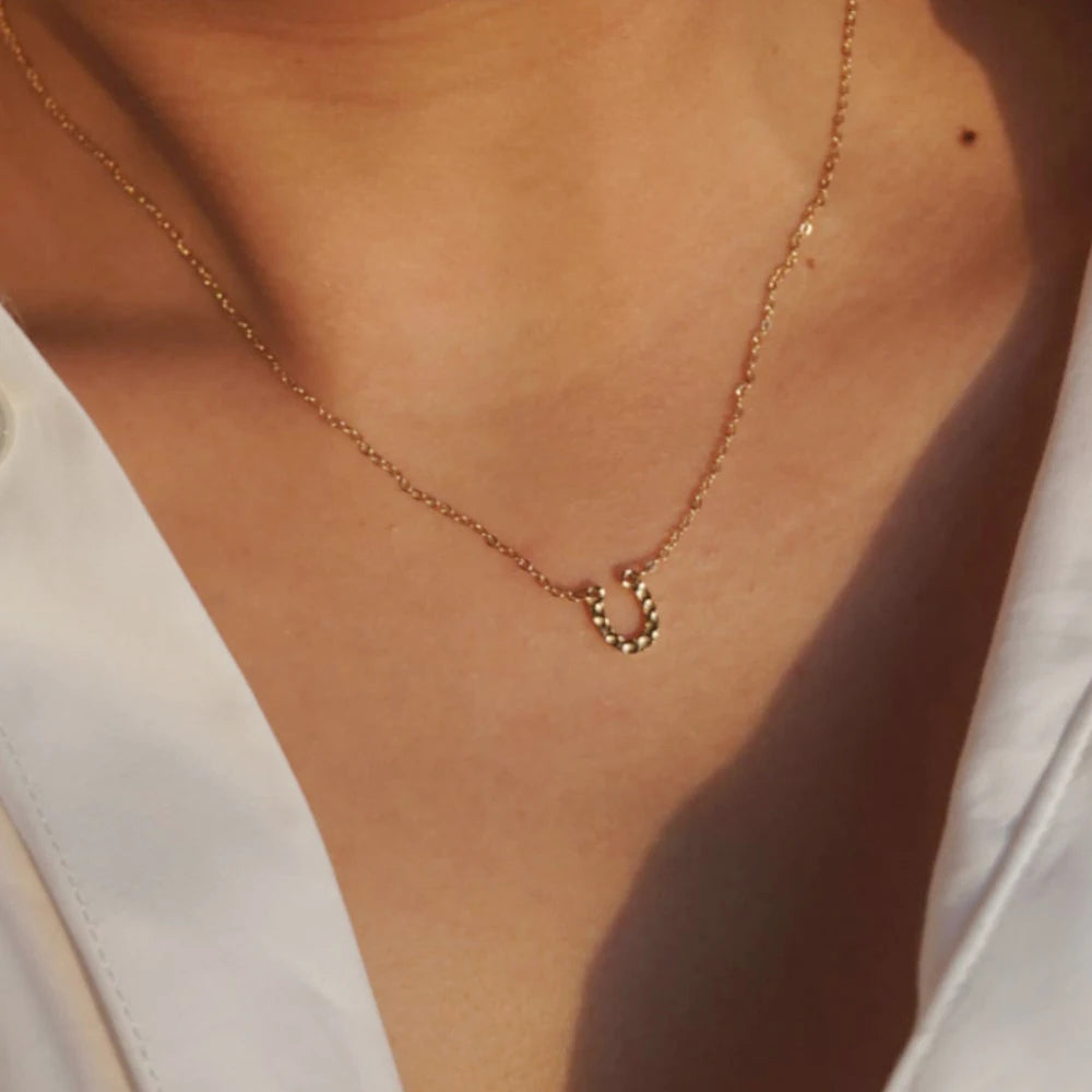 Horseshoe U Shape Pendant Necklace