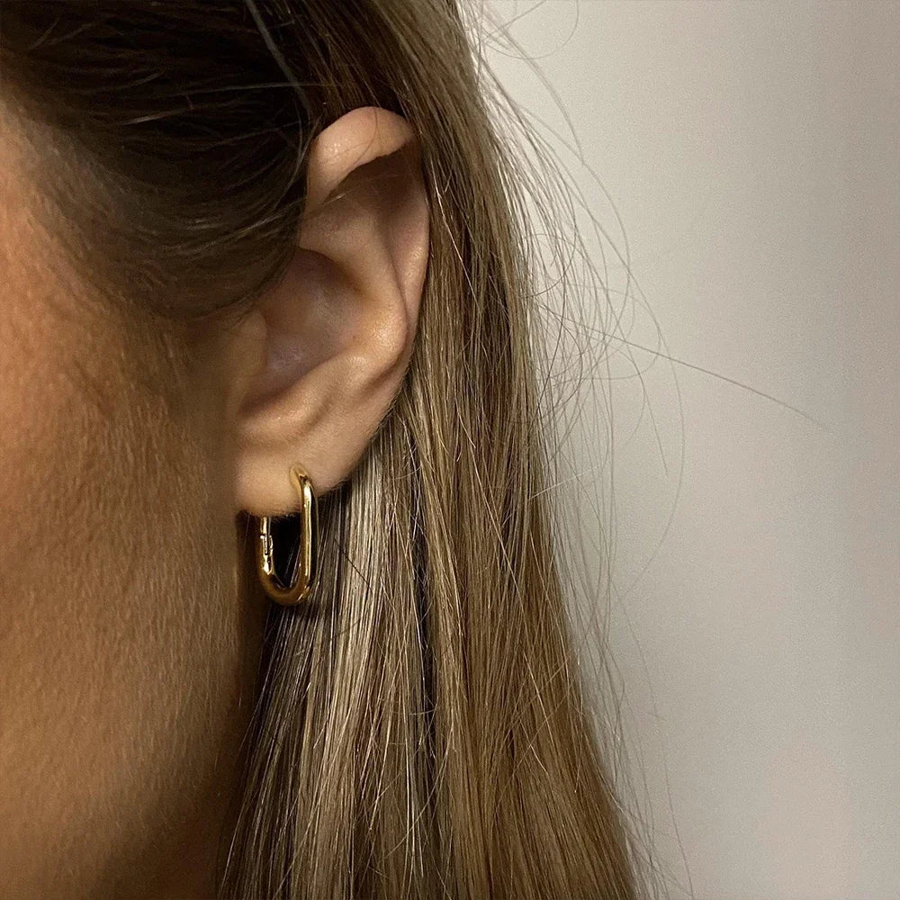 Alba U-shape Hoop Earrings
